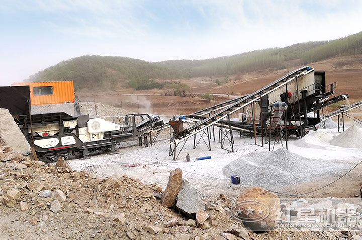 移動(dòng)破碎制砂機(jī)投產(chǎn)在平頂山用戶現(xiàn)場